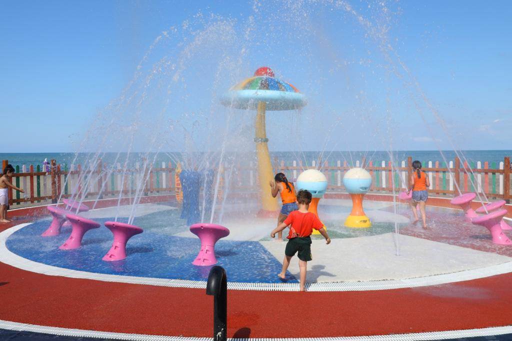 BÜYÜKŞEHİR ÜNYE’NİN CAZİBESİNİ ARTIRDI